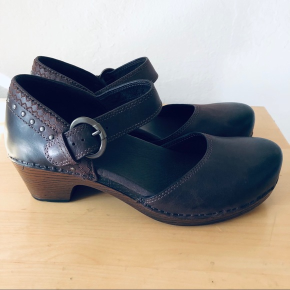Dansko Shoes - DANSKO Mary Jane Brown Heel Clog Women Shoes 39